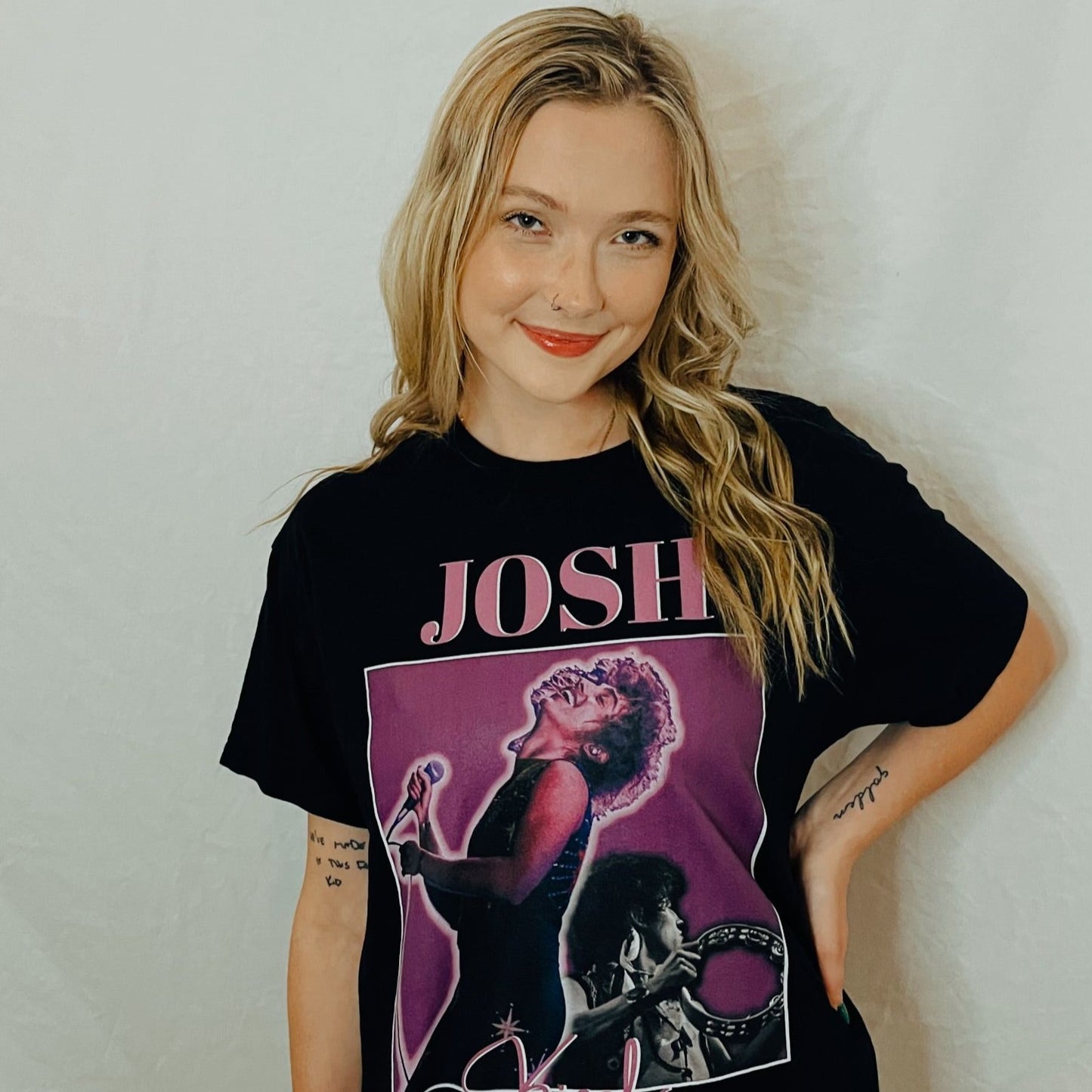 Josh Kiszka 90's Vintage T-Shirt